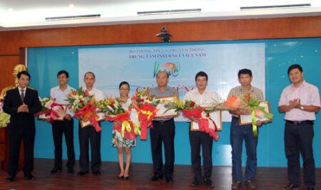 HỌCTOÁN.VN được khen thưởng TOP 5 trong 1 triệu tên miền tiếng Việt